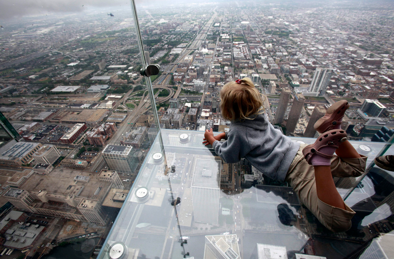 Illustration for article titled 15 Heart-Stopping Skywalks That Will Turn Your Legs To Jelly